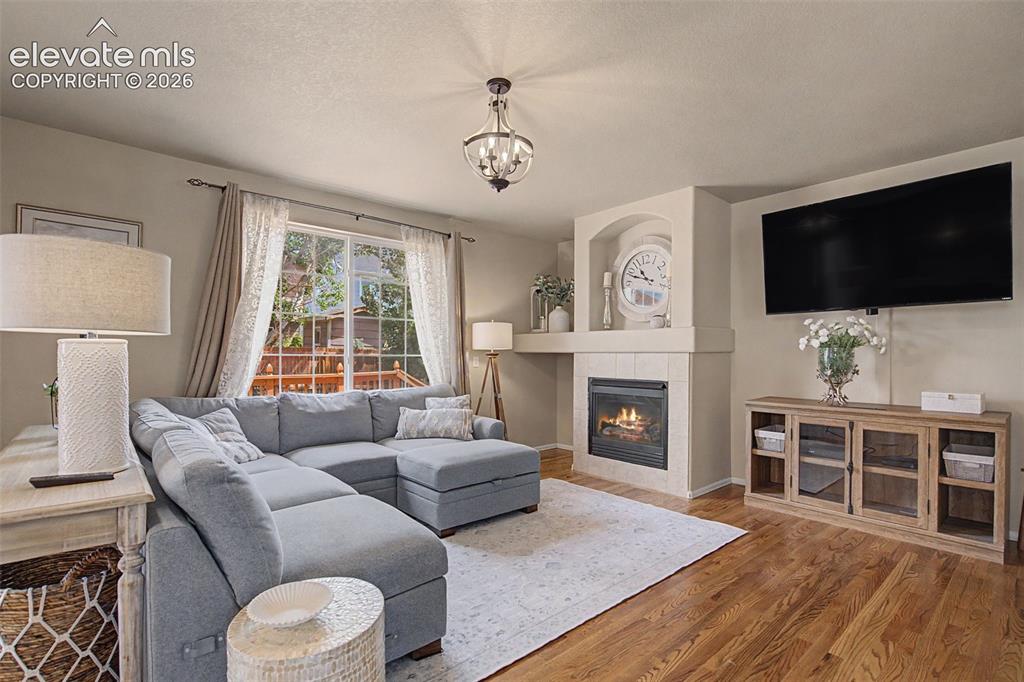 Image 11 of 38: Living Room