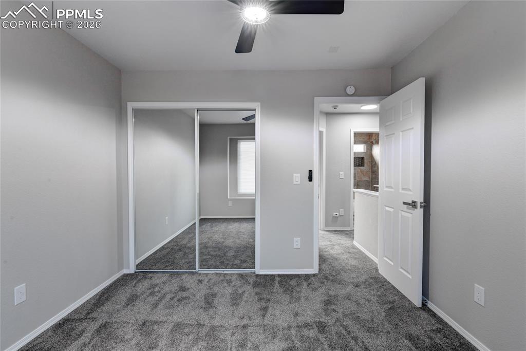 Image 18 of 33: Bedroom