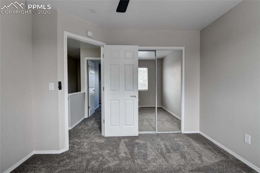 Image 21 of 33: Bedroom