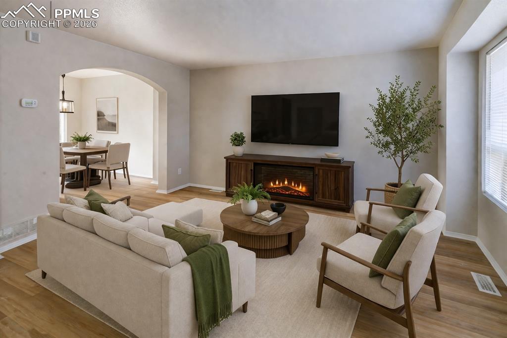 Image 3 of 33: Living Room