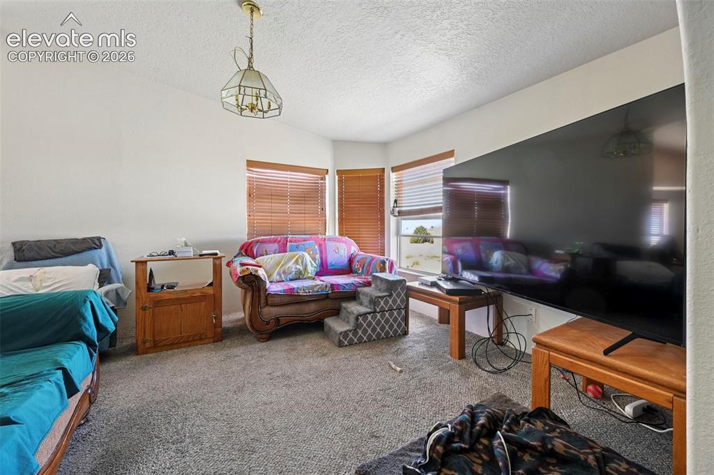 Image 5 of 45: Living Room