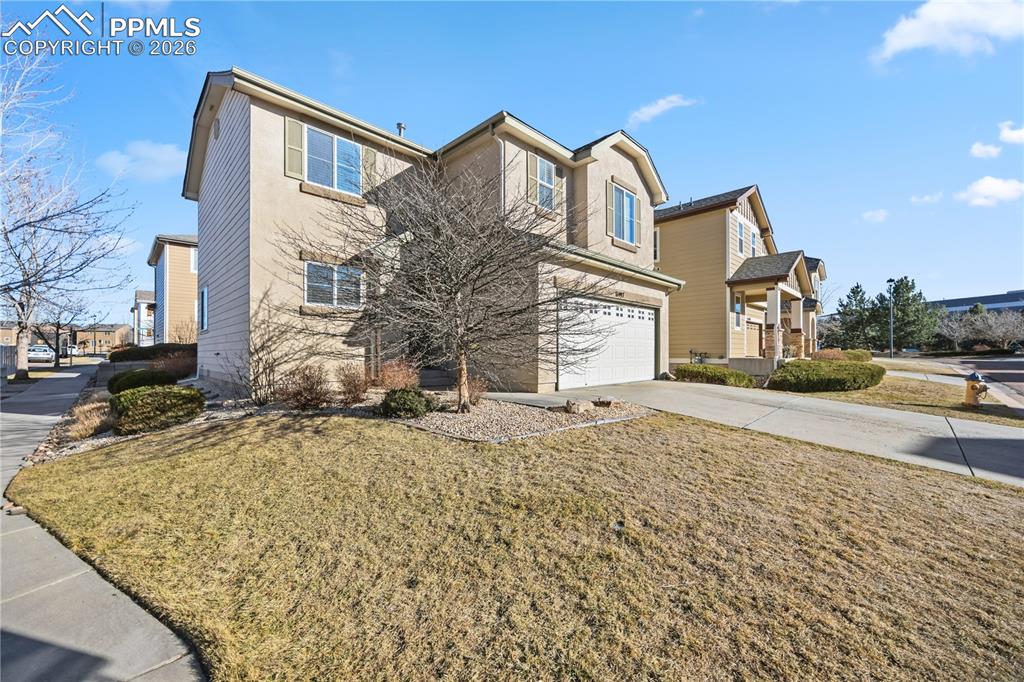 Image 5 of 27: Front of Structure