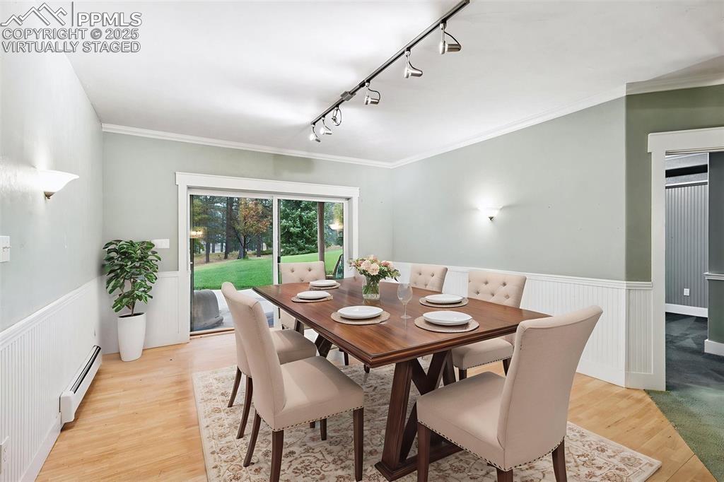 Image 39 of 46: Virtually Staged