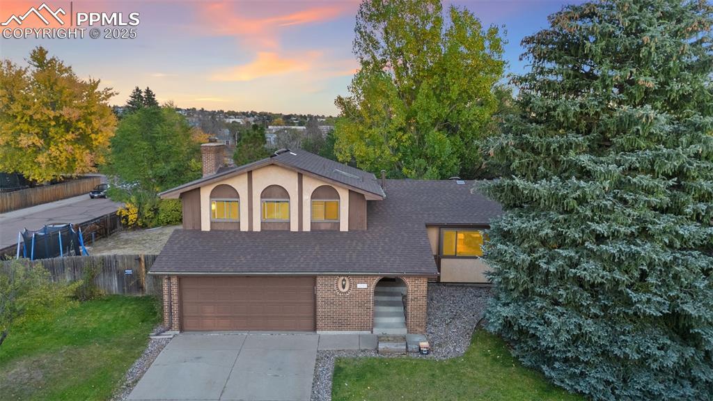 Image 6 of 37: Front of Structure