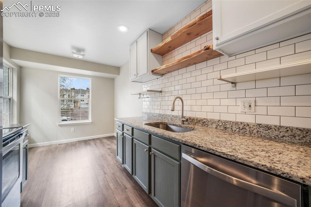 Image 12 of 48: Living Room