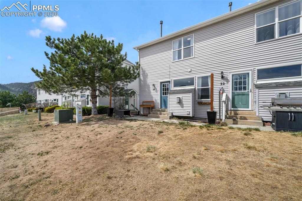 Image 43 of 48: Laundry