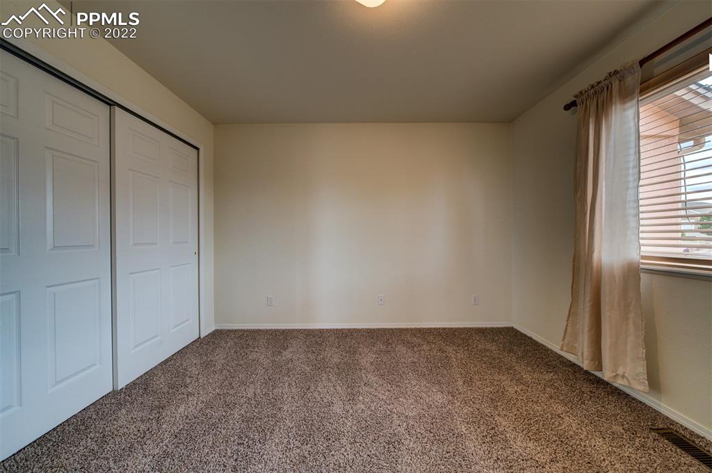 Listing 9842473, Image 38 of 49