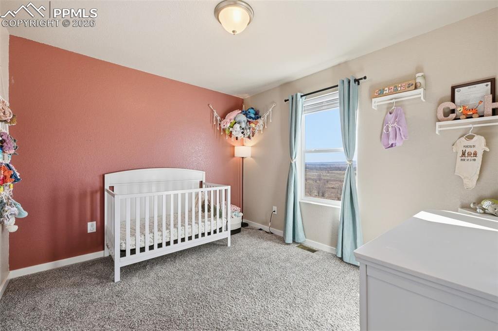 Image 29 of 42: Bedroom