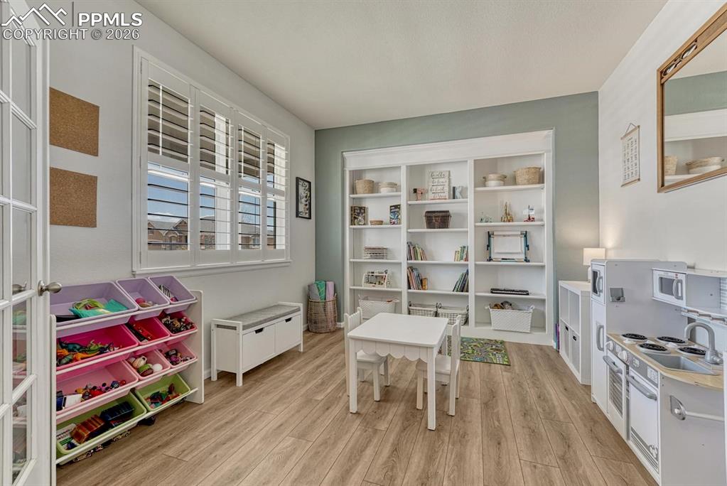 Image 22 of 50: Game Room