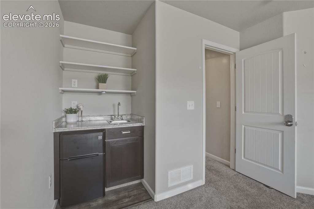 Image 16 of 37: Master Bedroom