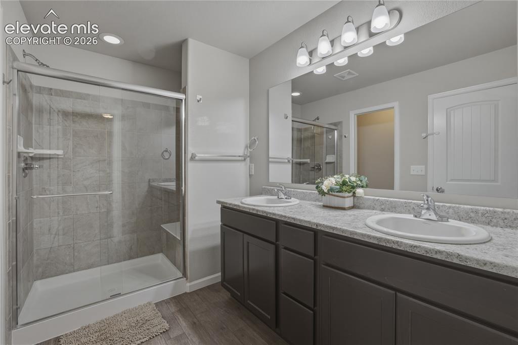 Image 19 of 37: Master Bathroom