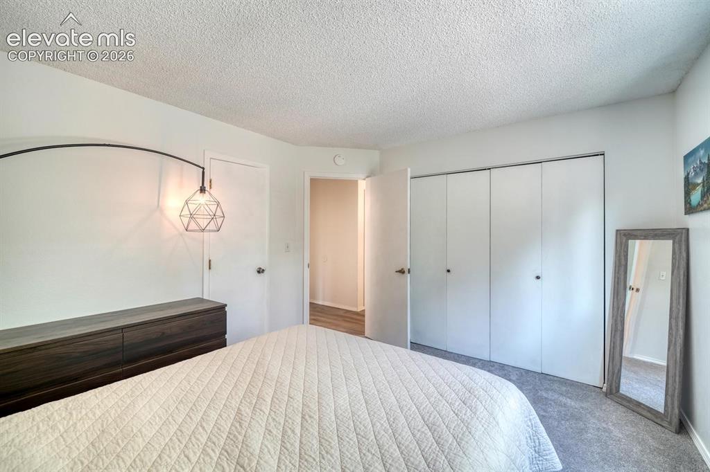 Image 14 of 41: Bedroom