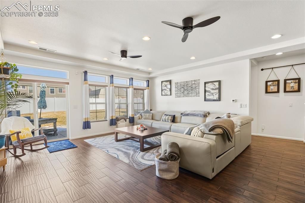 Image 13 of 43: Living Room