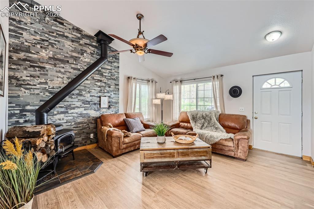 Image 5 of 28: Living Room