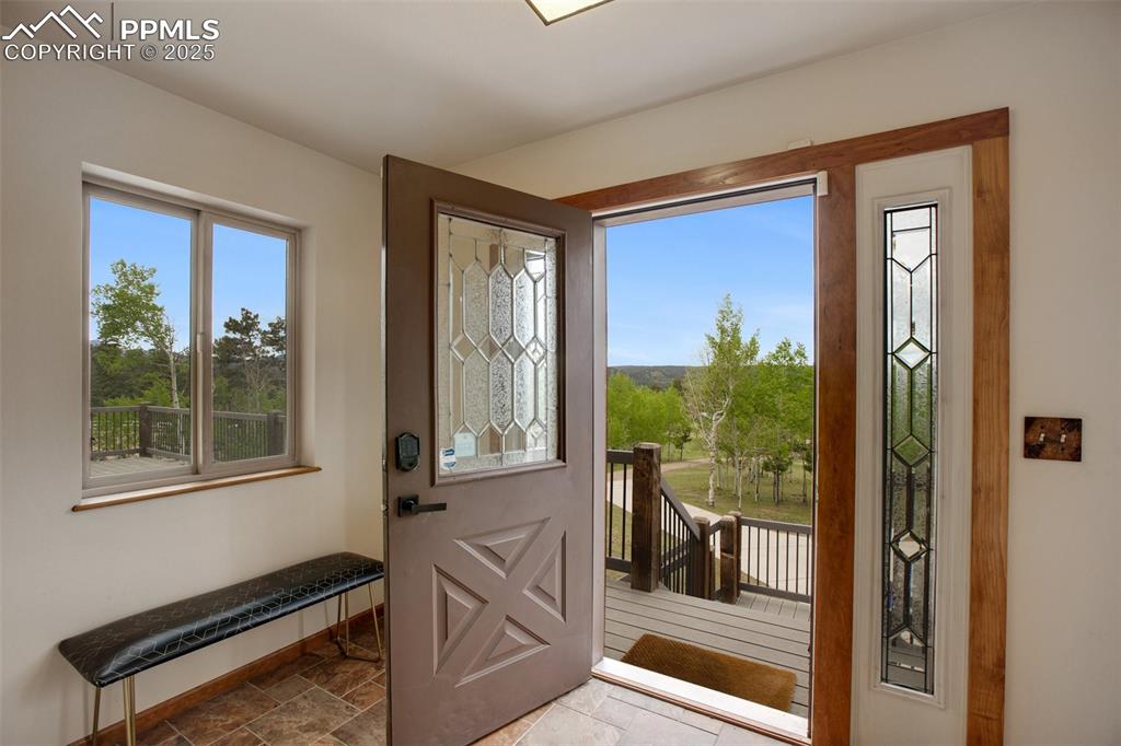 Image 13 of 49: Entry