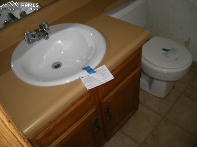 Image 24 of 35: Bathroom