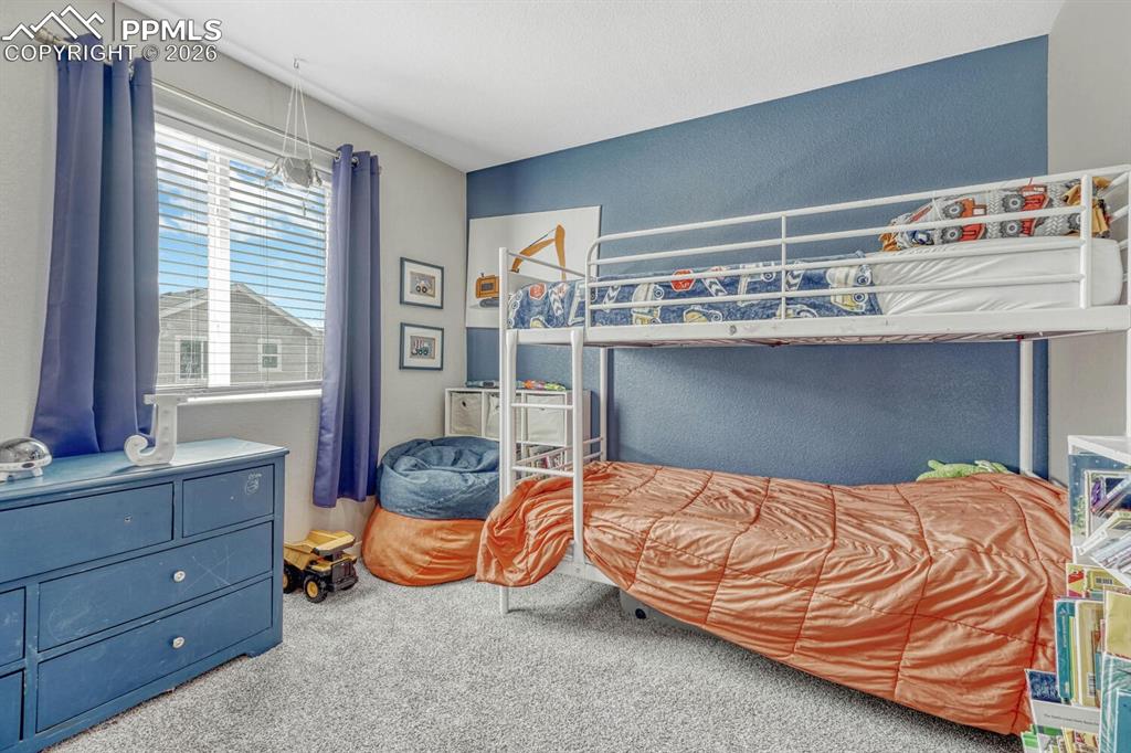 Image 20 of 29: Bedroom