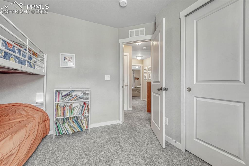 Image 21 of 29: Bedroom