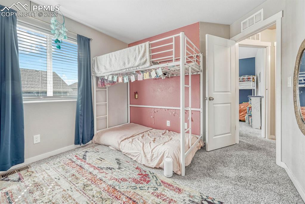 Image 23 of 29: Bedroom