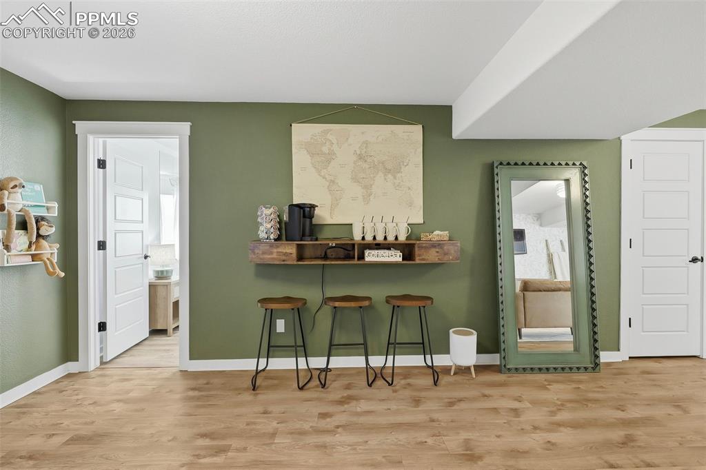 Image 35 of 50: Family Room