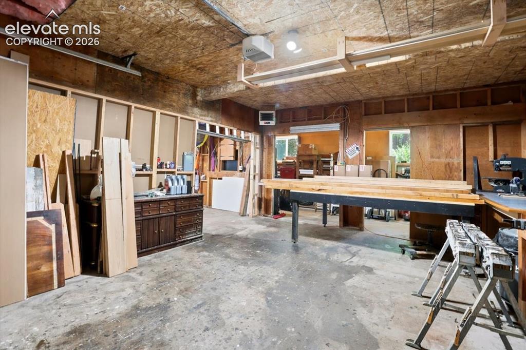 Image 41 of 45: 2nd garage space or work shop