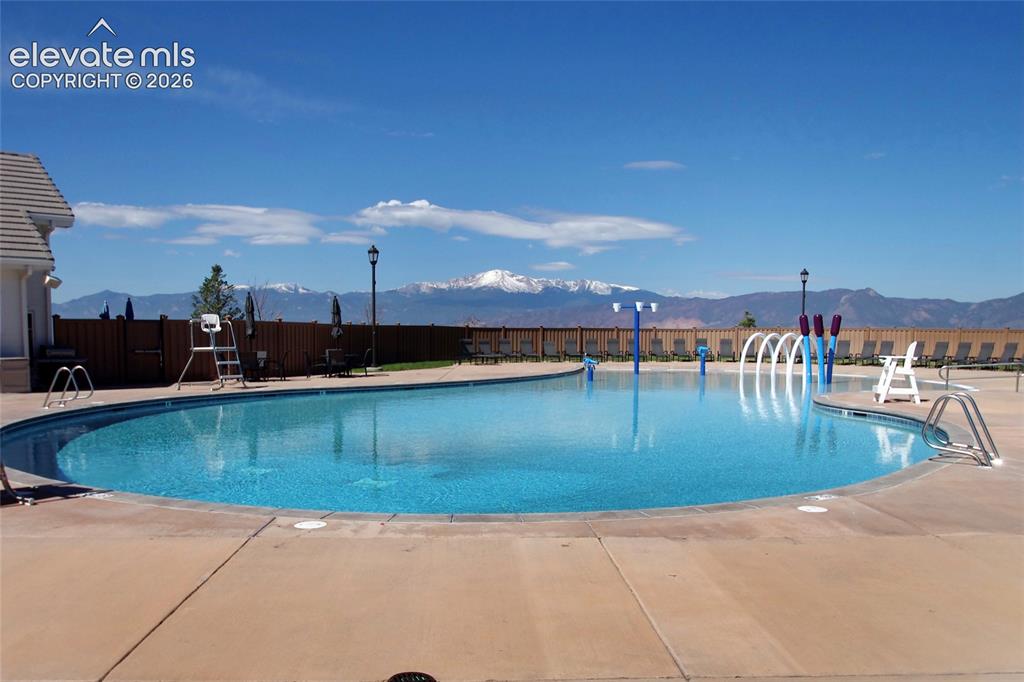 Image 49 of 50: Pool