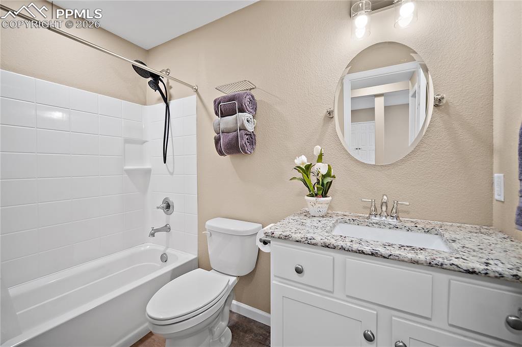 Image 36 of 48: Basement full bath. 