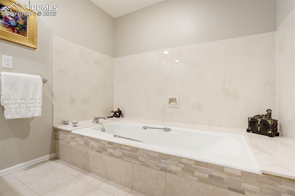 Image 28 of 50: Master Bathroom