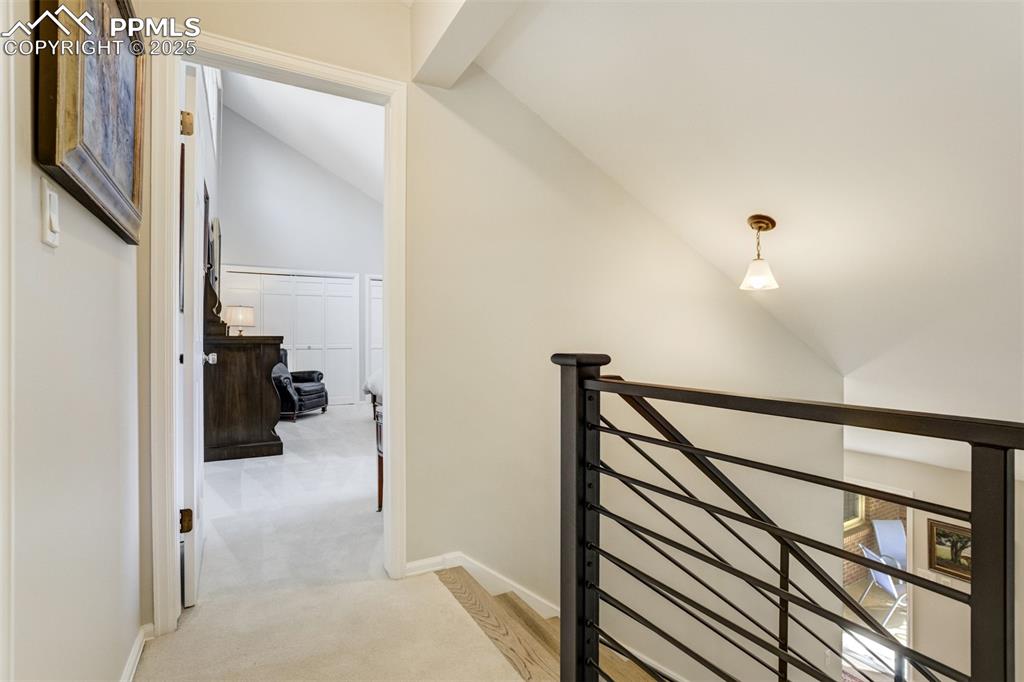 Image 38 of 50: Landing space top of upstairs