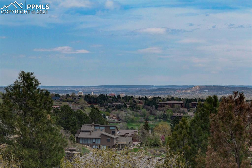 Listing 9868415, Image 12 of 14