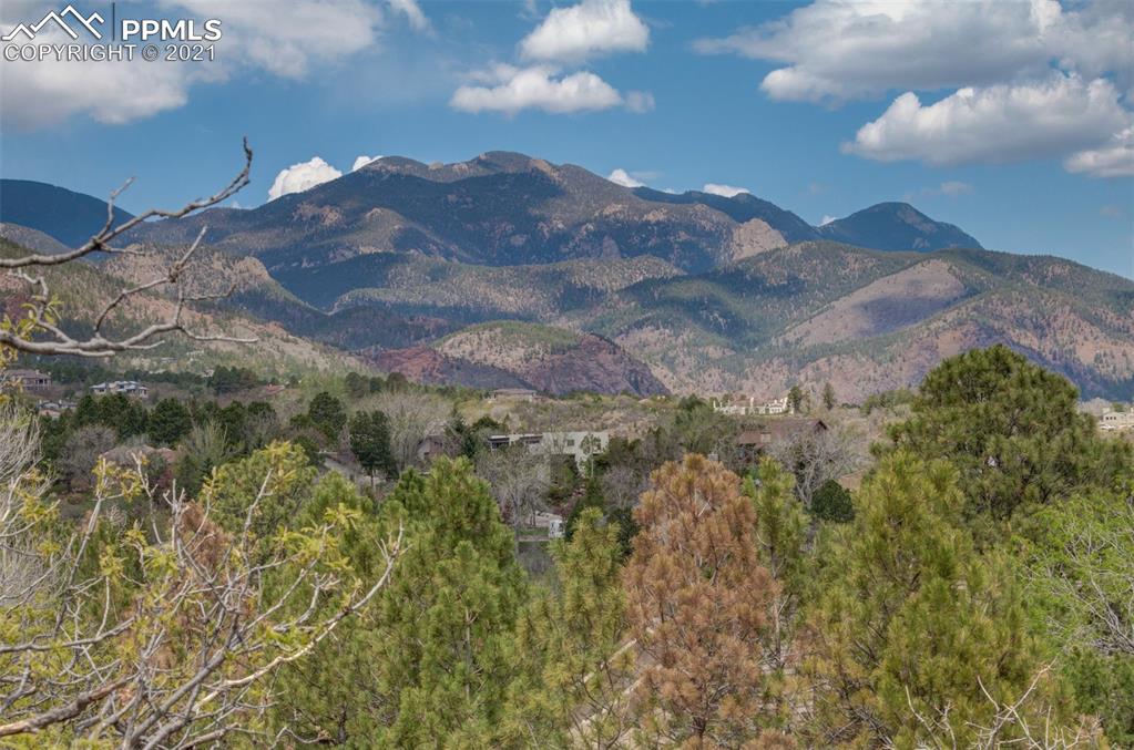 Listing 9868415, Image 13 of 14