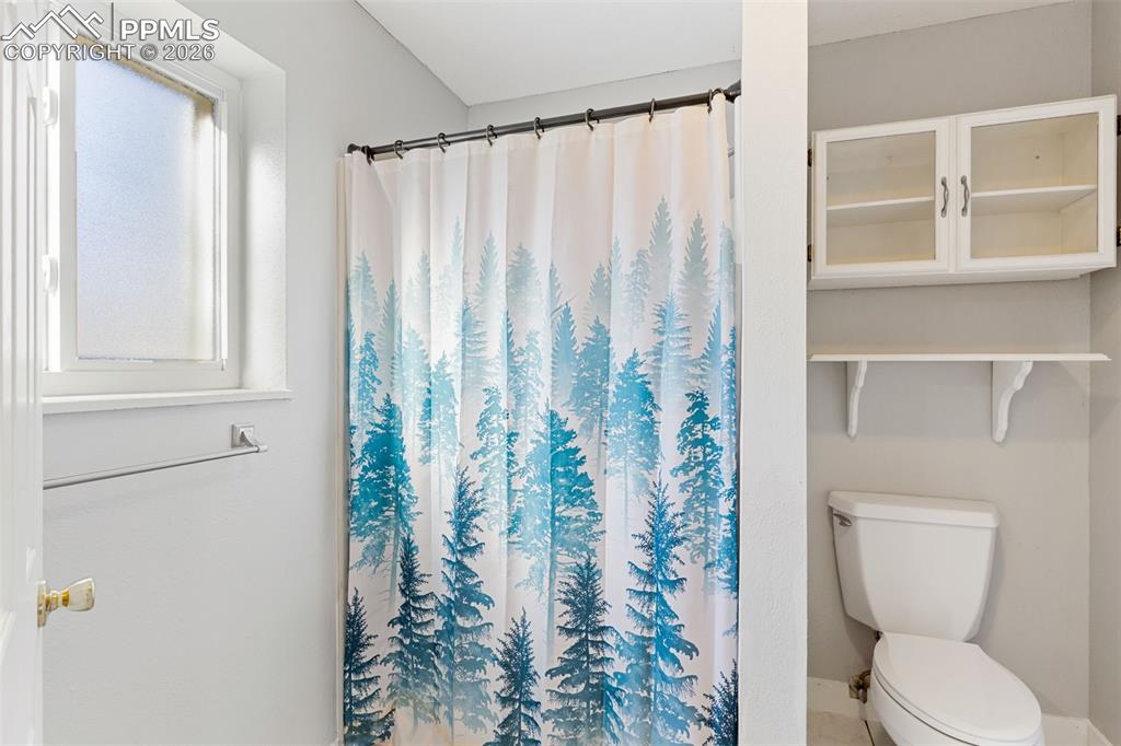 Image 20 of 28: Master Bathroom