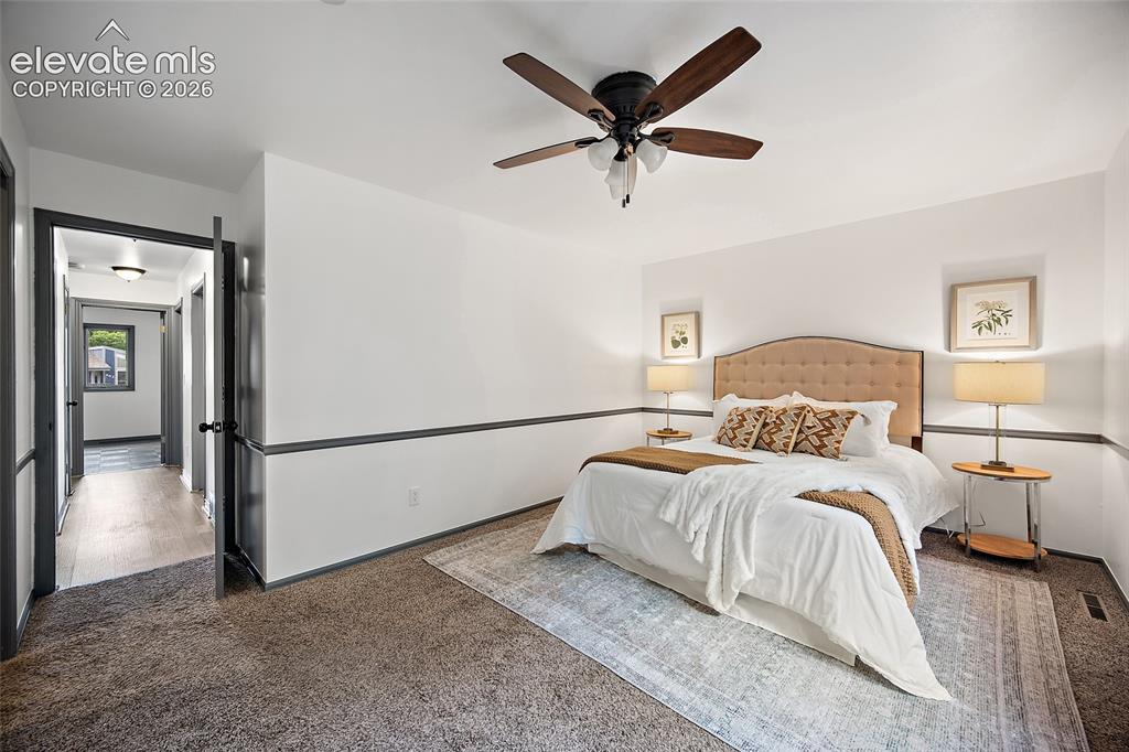 Image 22 of 48: Master Bedroom