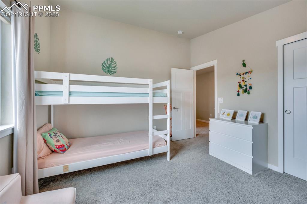 Image 13 of 29: Bedroom