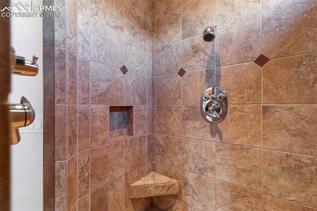 Image 26 of 43: Master Bathroom