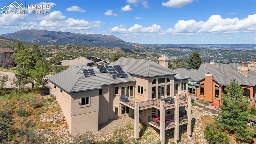 Image 41 of 43: Back of Structure