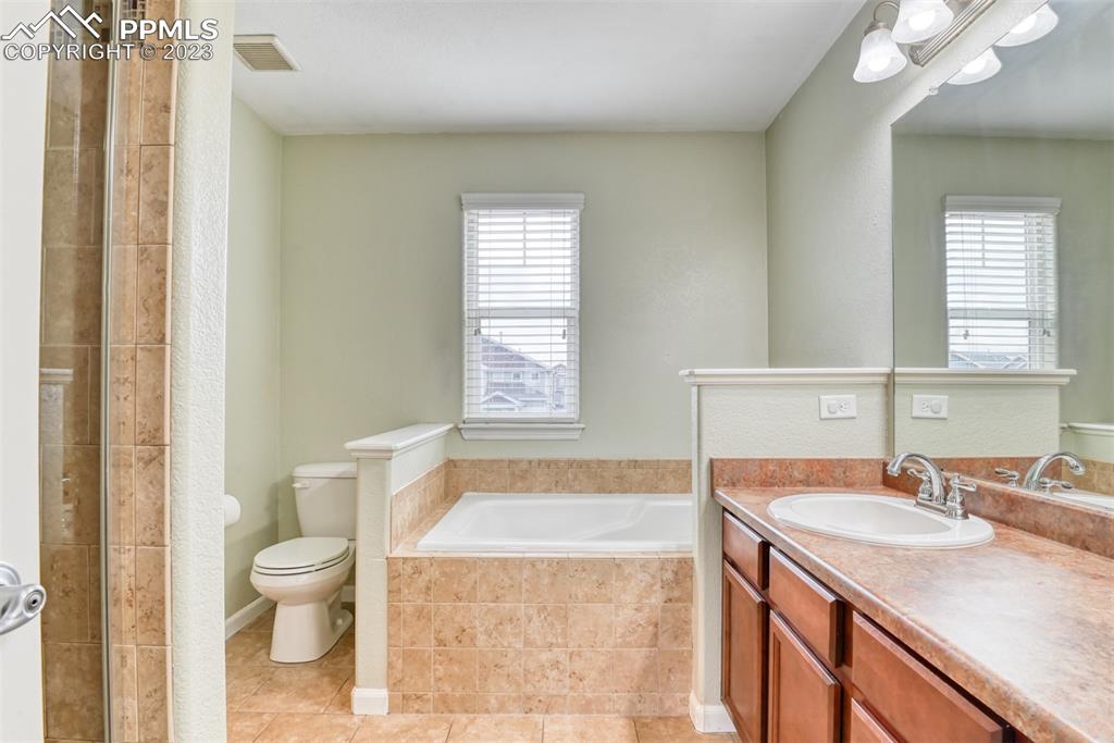 Listing 9873966, Image 28 of 45