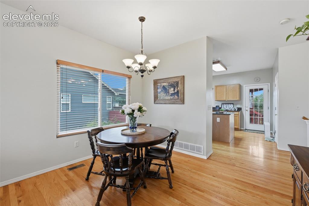 Image 8 of 31: Spacious dining area with views!