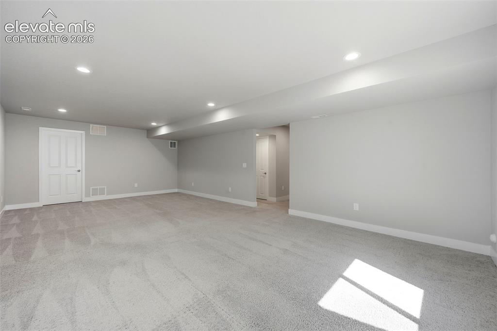 Image 36 of 49: Family Room