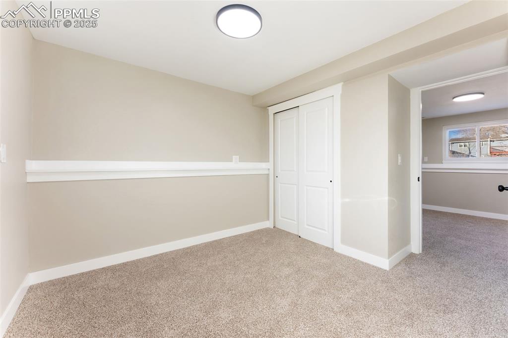 Image 21 of 39: Bedroom