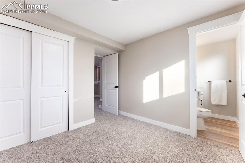 Image 23 of 39: Bedroom