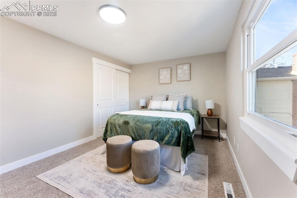 Image 29 of 39: Bedroom