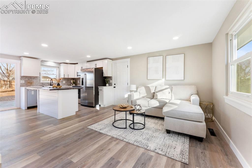 Image 4 of 39: Living Room