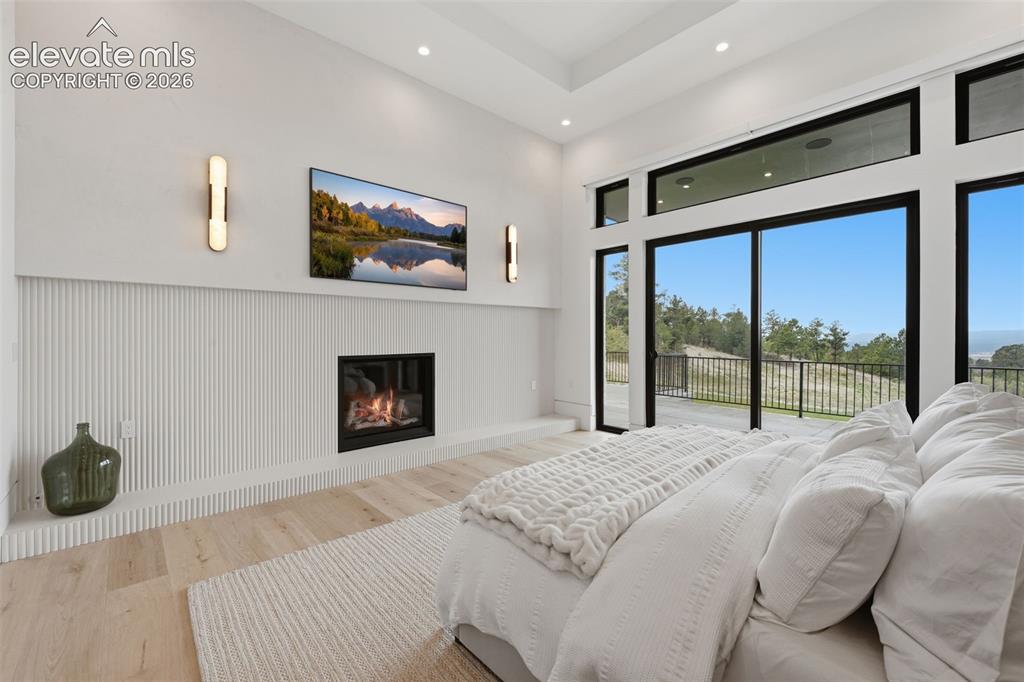 Image 19 of 50: Master Bedroom