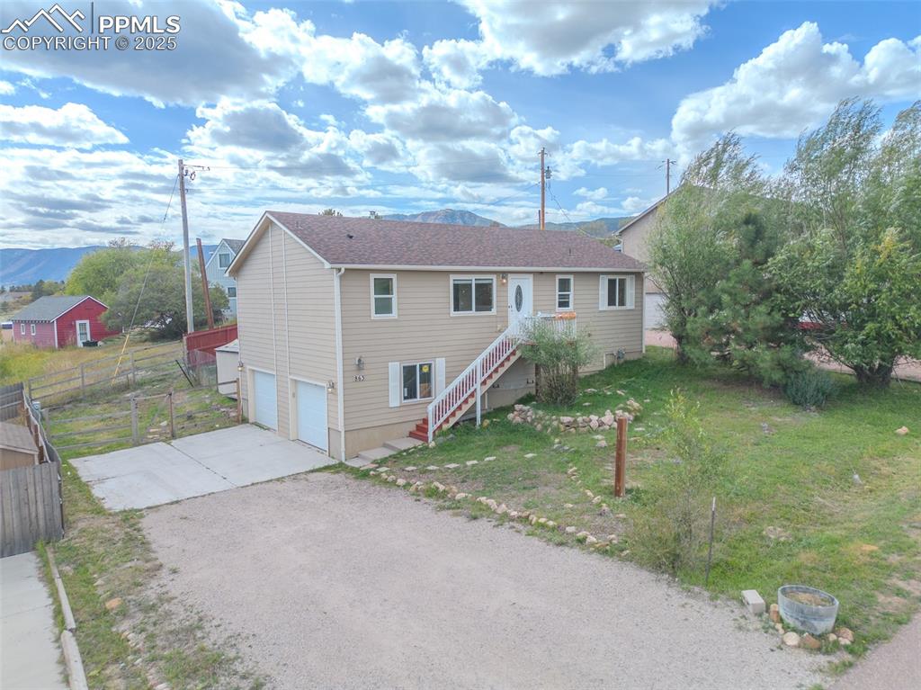 Image 14 of 48: Front of Structure