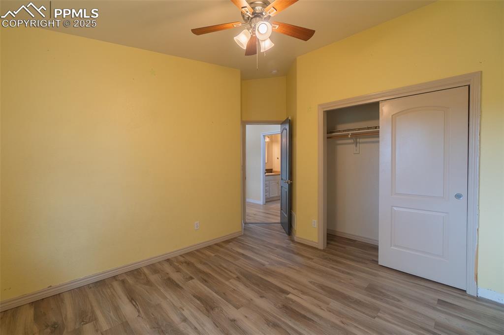 Image 30 of 48: Bedroom