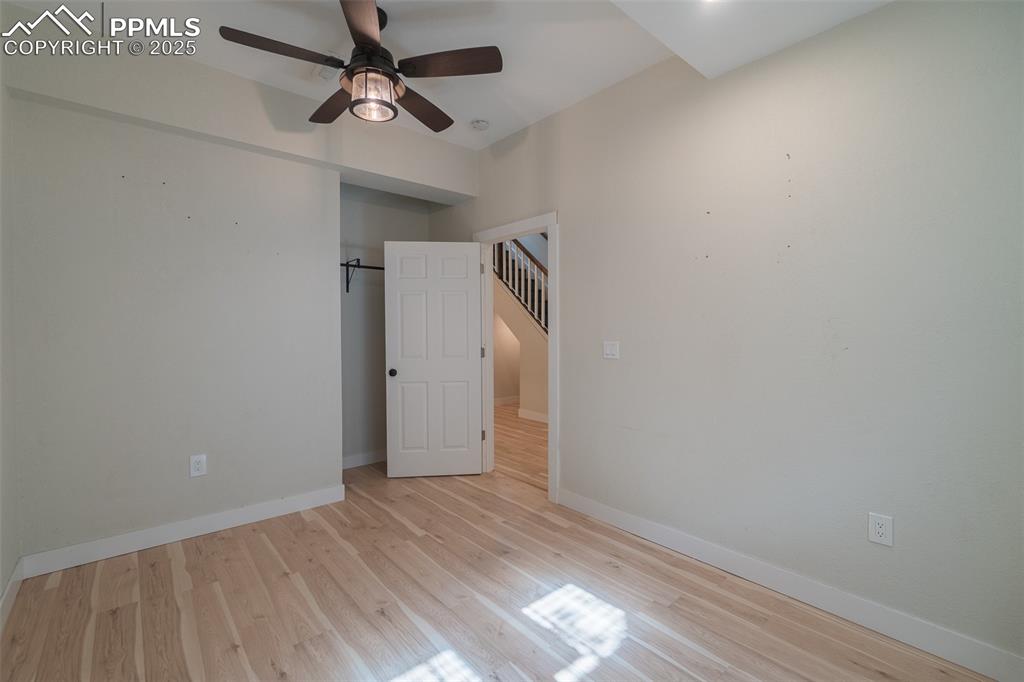 Image 39 of 48: Bedroom