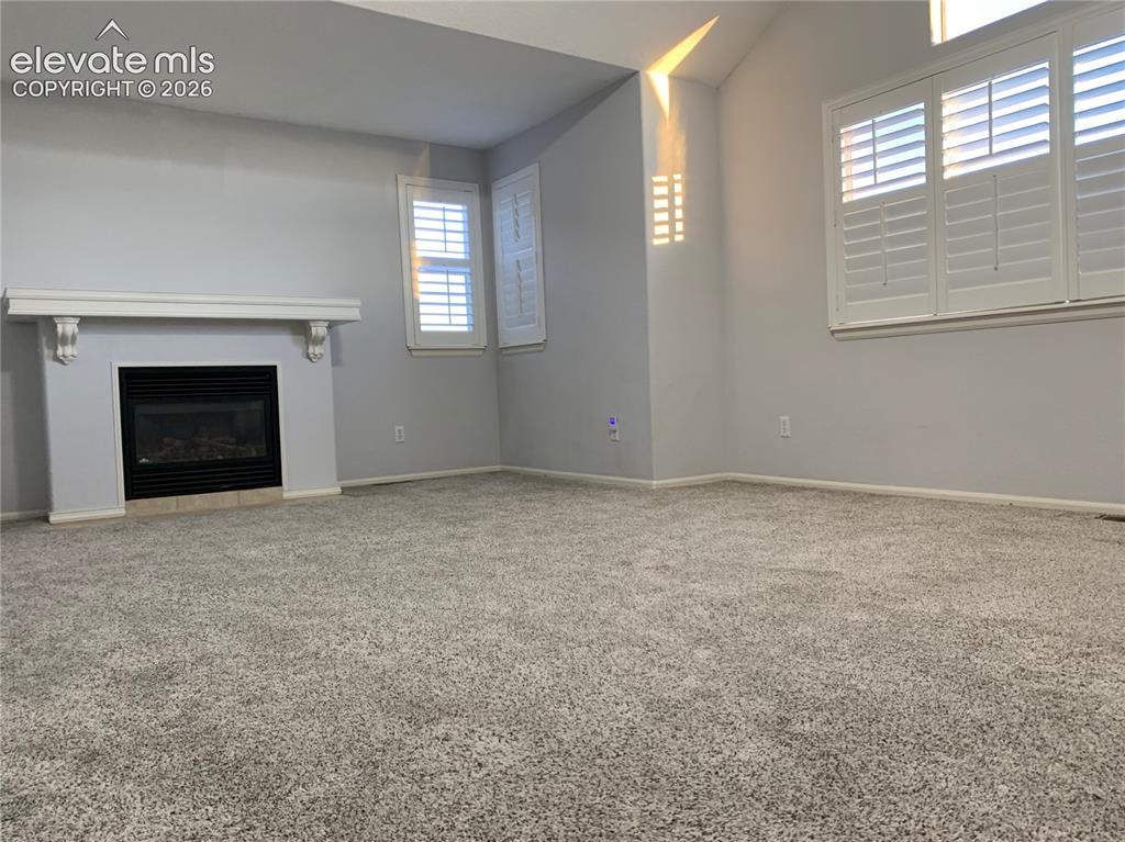 Image 6 of 15: Master Bedroom