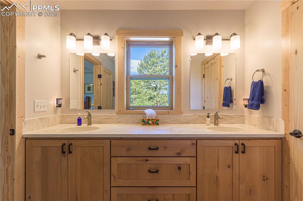 Image 21 of 35: Master Bathroom