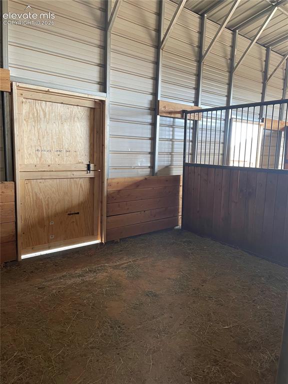 Image 18 of 19: Stable